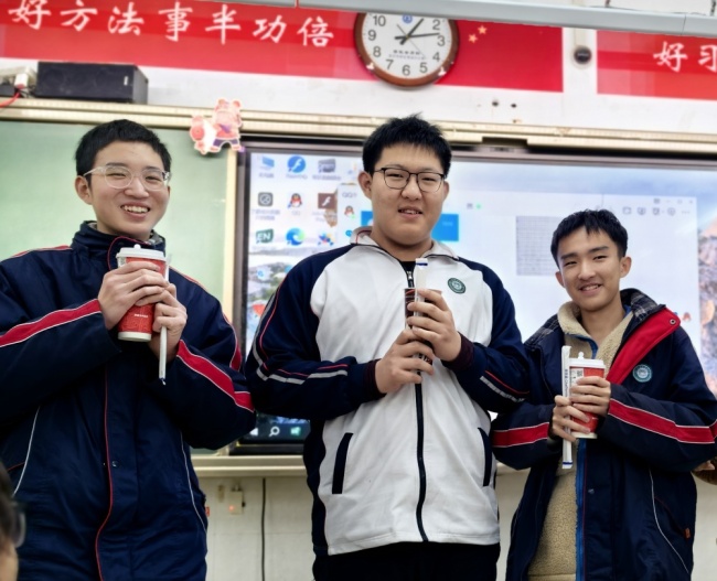 湖北高二学生参加高考 数学满分