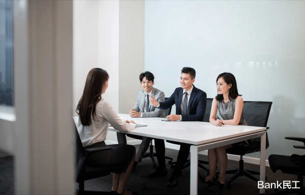 利创智投 业绩不好的银行员工, 连请年假都会有“羞耻感”